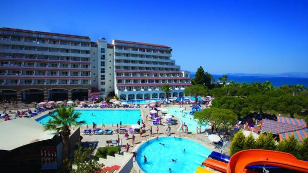 BATIHAN BEACH RESORT