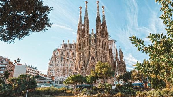 БАРСЕЛОНА, САМОЛЕТНА ЕКСКУРЗИЯ