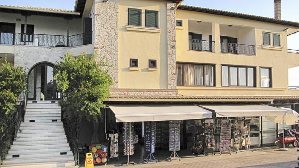 ХОТЕЛ LESSE” **** – ХАНИОТИ– КАСАНДРА